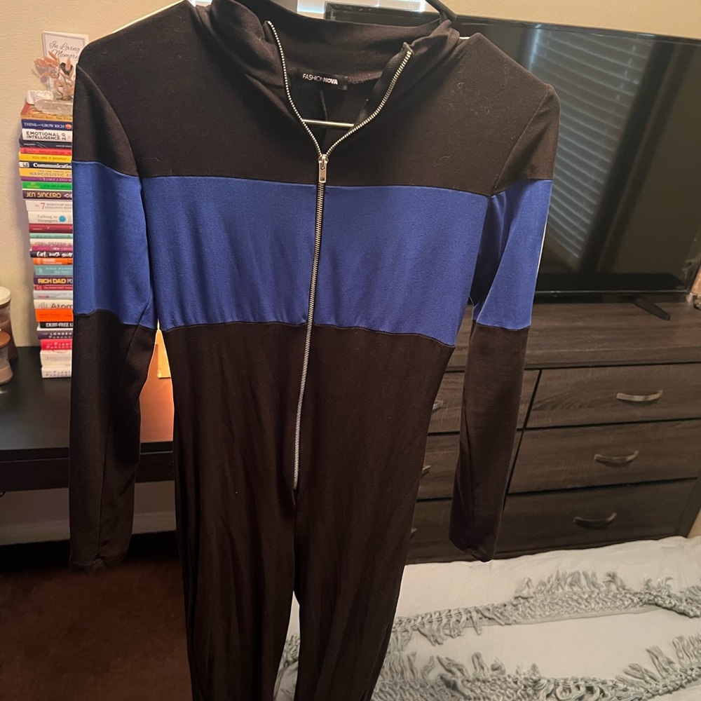 Fashion nova black/blue jumpsuit